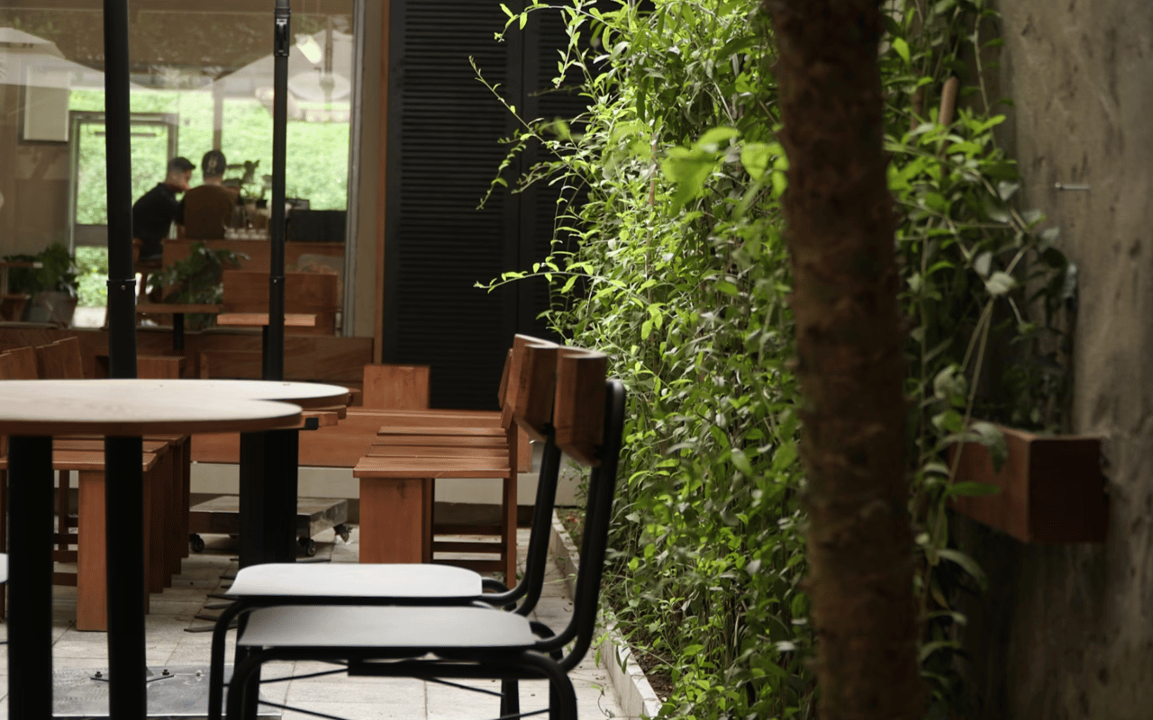 Best Outdoor Dining Destinations in Des Moines