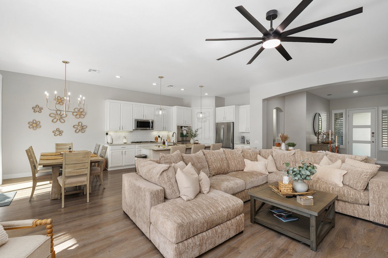 Poolside & Par on San Mateo