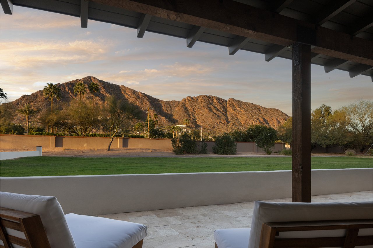 5501 E CAMELBACK Road