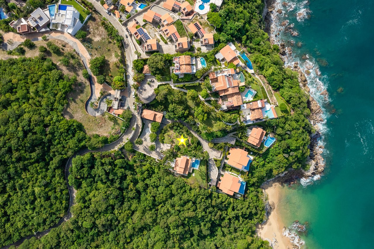 Land, Balcones Tangolunda, Residential Lot Carey