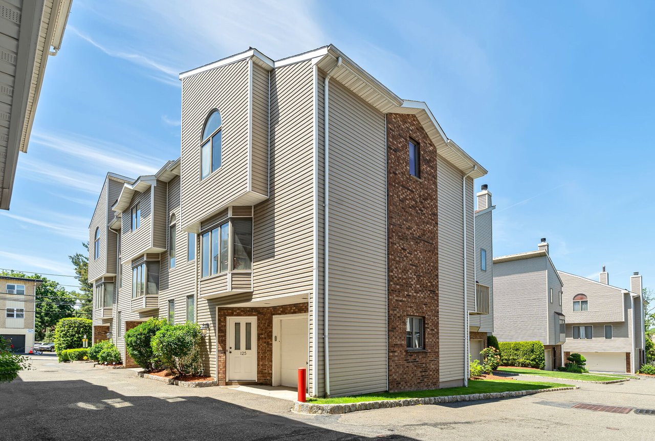  3-Bedroom Corner Townhome for Sale in Palisades Park, NJ -- 125 Roosevelt Place with Garage, Deck, and NJ Transit Bus Route 166 Access
