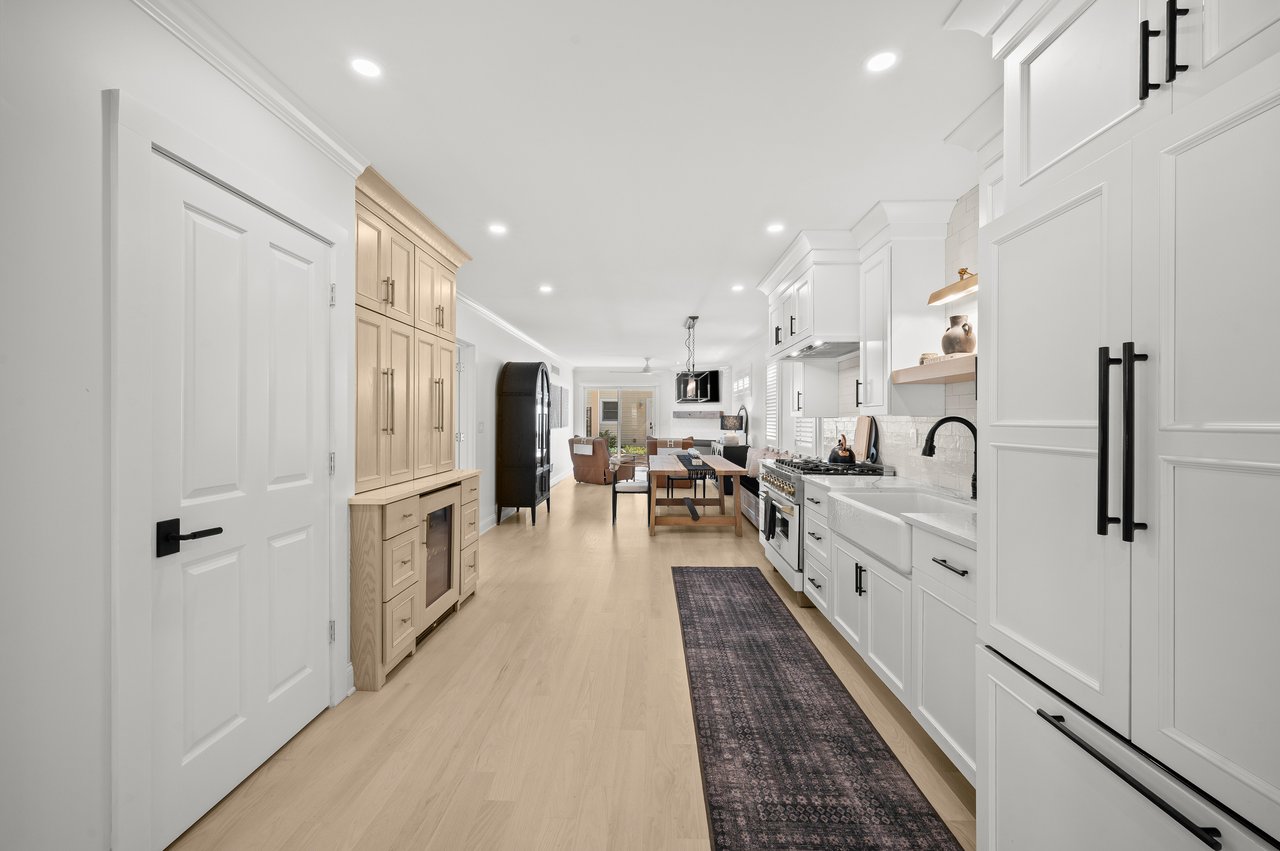 909 Lions Park Drive