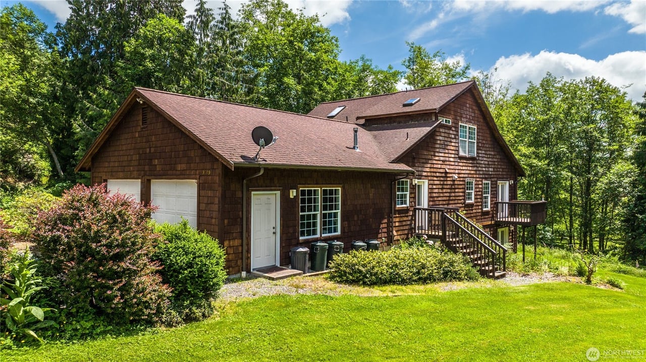 9509 N Cedarvale Loop Road