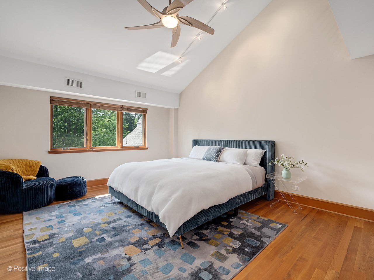 1040 S Edgewood