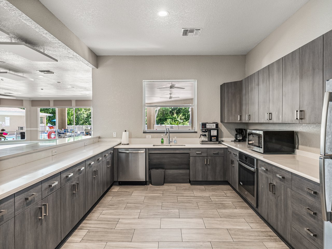 5137 NEW BRITTANY LN