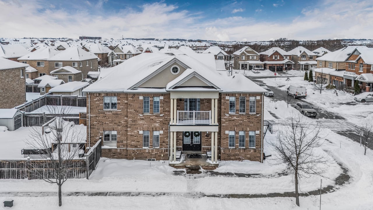 42 Liberty Crescent, Bradford