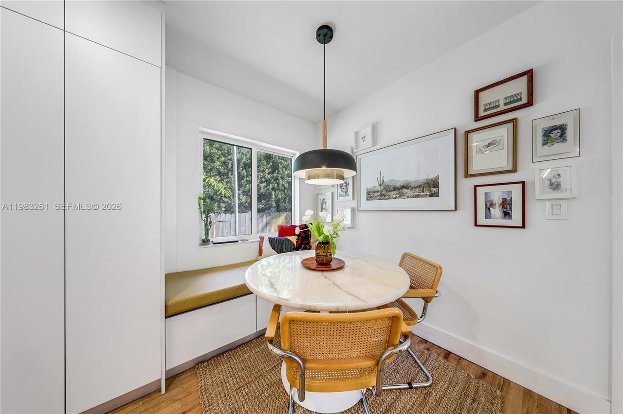 10610-ne-11-avenue-miami-shores-home-for-sale-dining