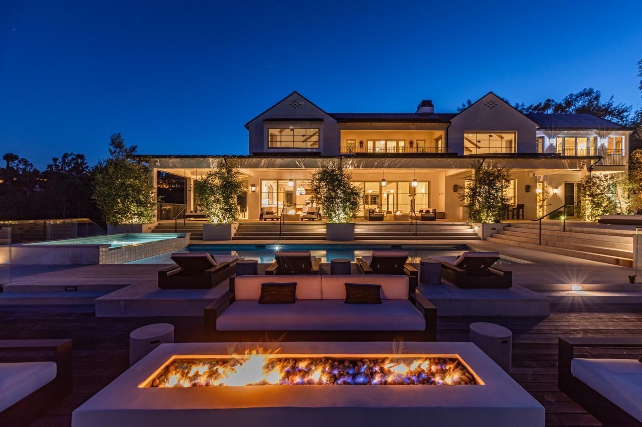 11951 Pinnacle Pl, Beverly Hills
