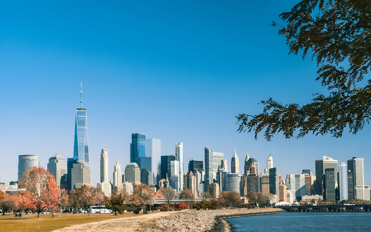 Weekly Manhattan & Brooklyn Market: 8/28