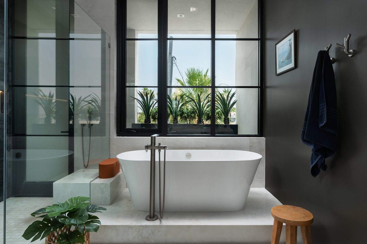 Luxury modern townhomes in Old Town Scottsdale, Arizona
