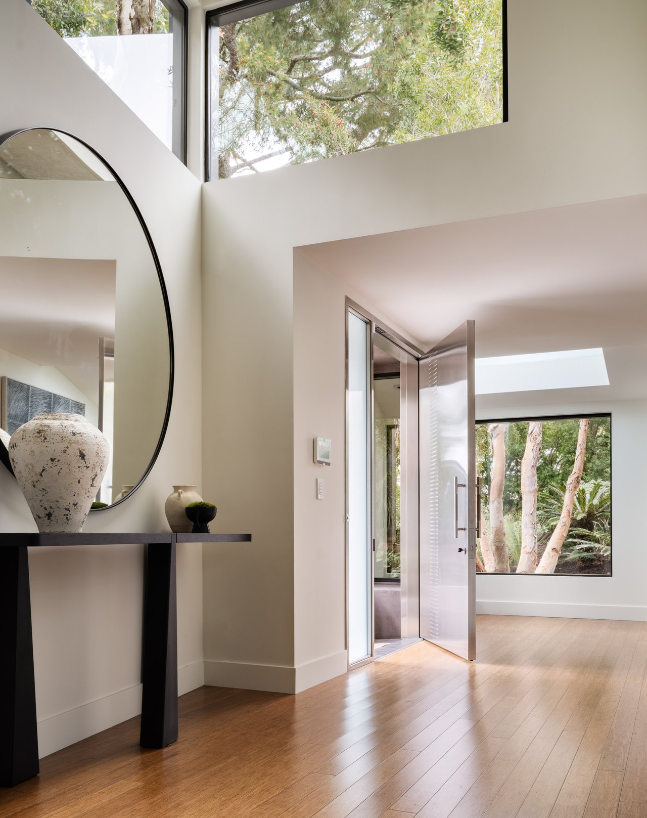 1575 Carla Rdg, Beverly Hills