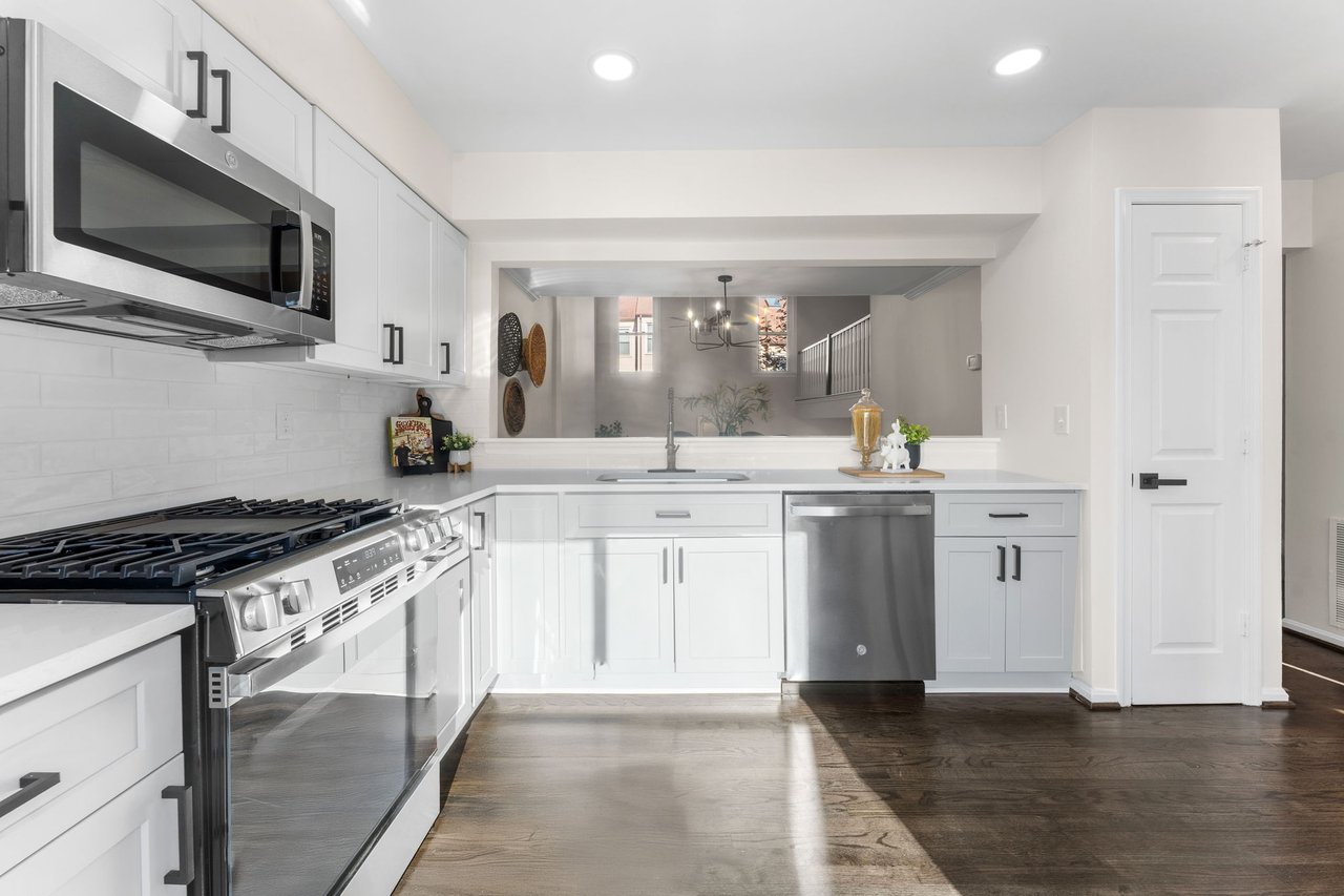 Best of Alexandria Living – 6540 River Tweed Lane