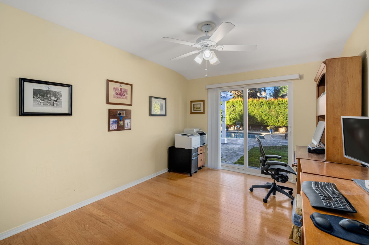 23001 Lita Pl, Woodland Hills, CA 91364