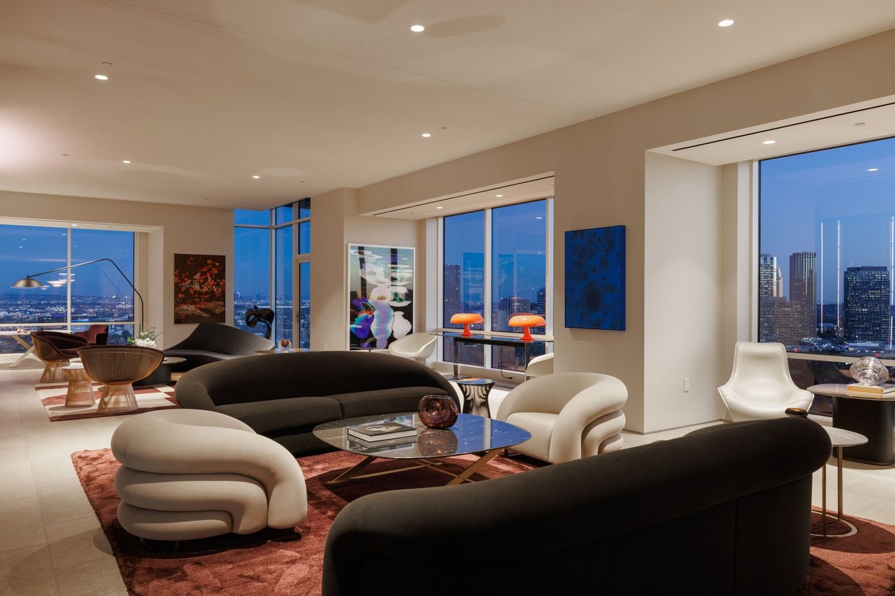 1200 Club View Drive, Penthouse 21