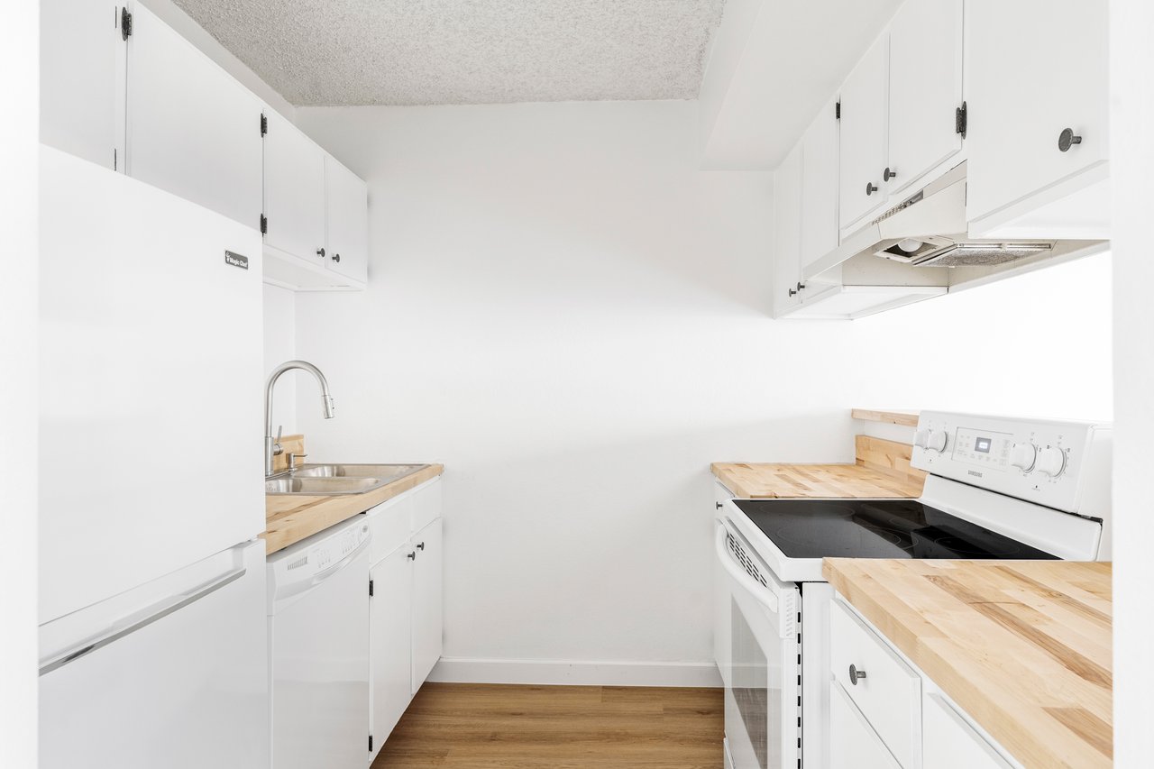 2707 Valmont Road, Unit 205D