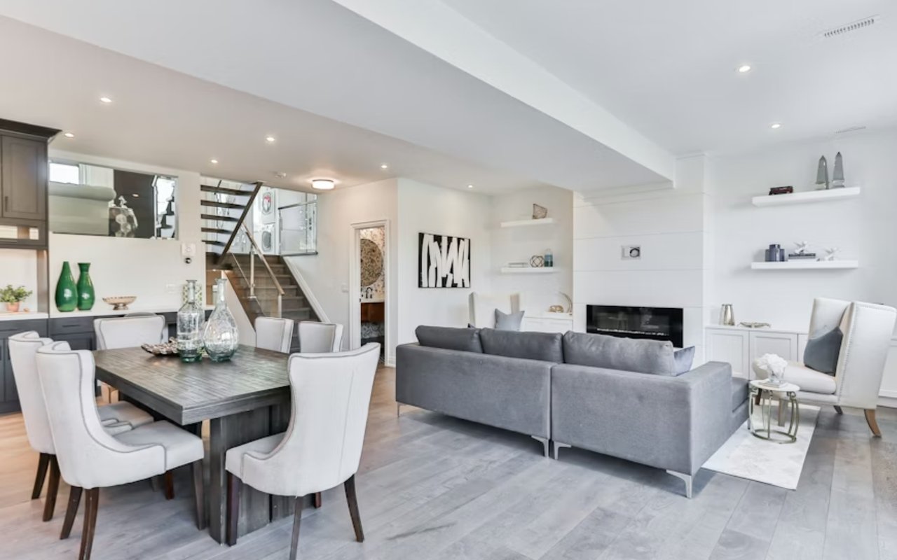 The Benefits of Working with a Local Real Estate Expert in Irvine