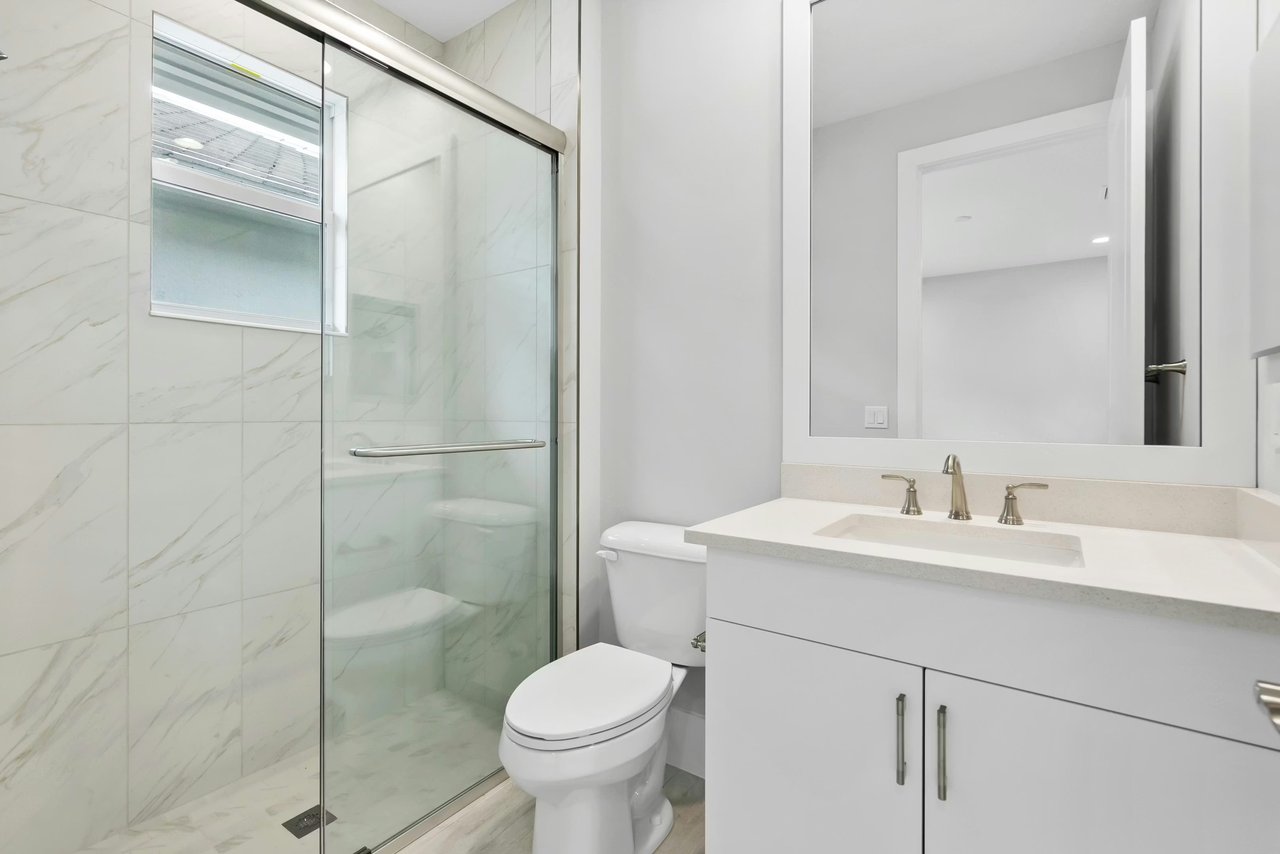 4243 Lucaya Pointe Wy