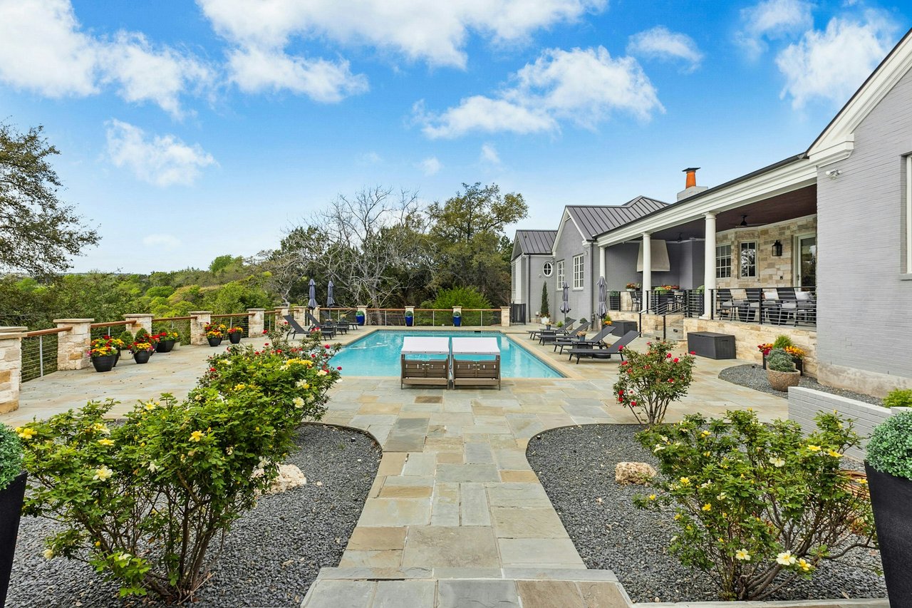 Coming Soon in Barton Creek!