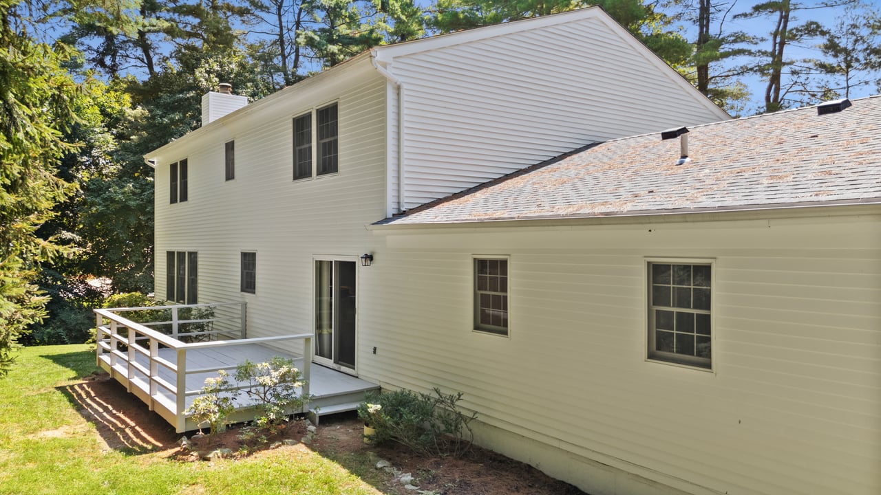 9 Upland Court