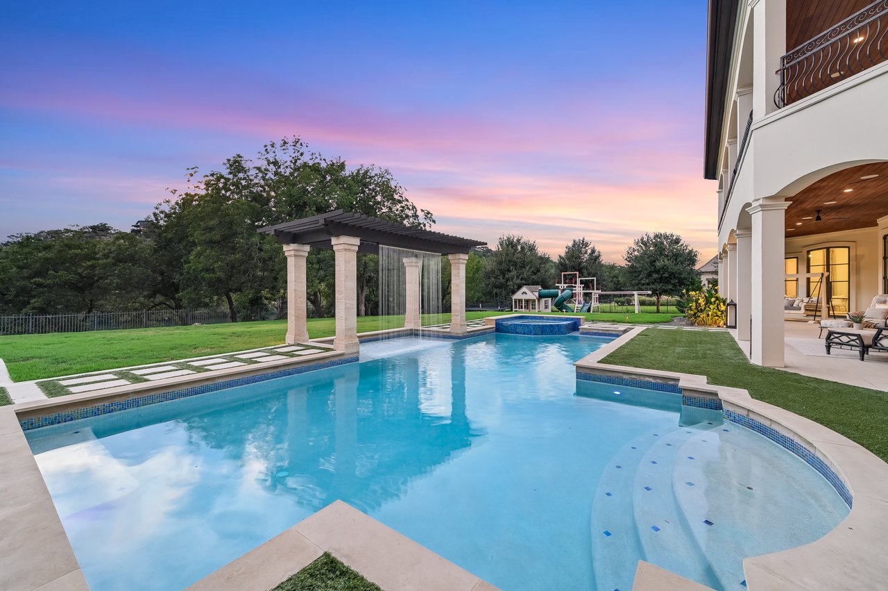 Extraordinary Lake Austin Compound