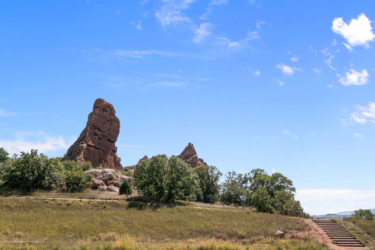 The Ken Caryl Valley - True Foothills Living