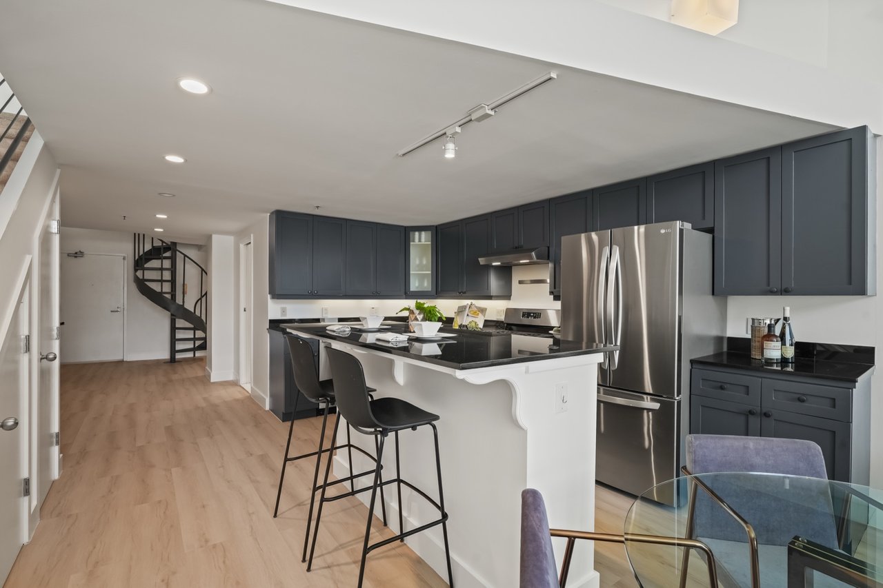 39 Boardman Pl #105