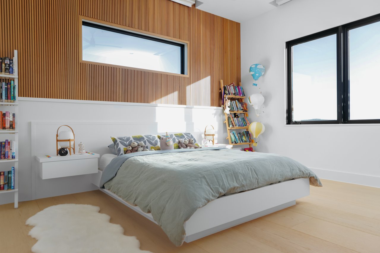 Bespoke ~ Spanish Oaks