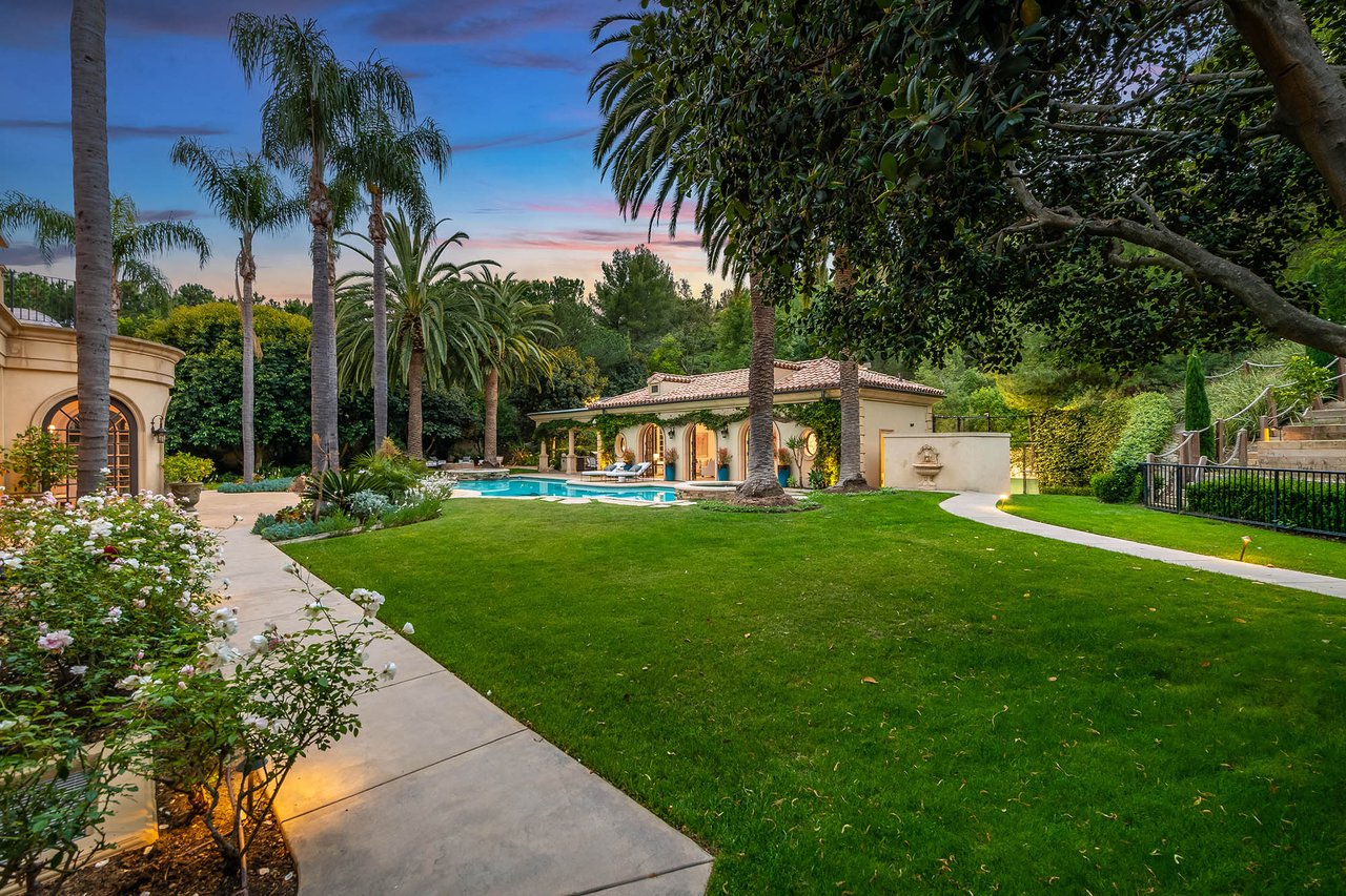 70 Beverly Park