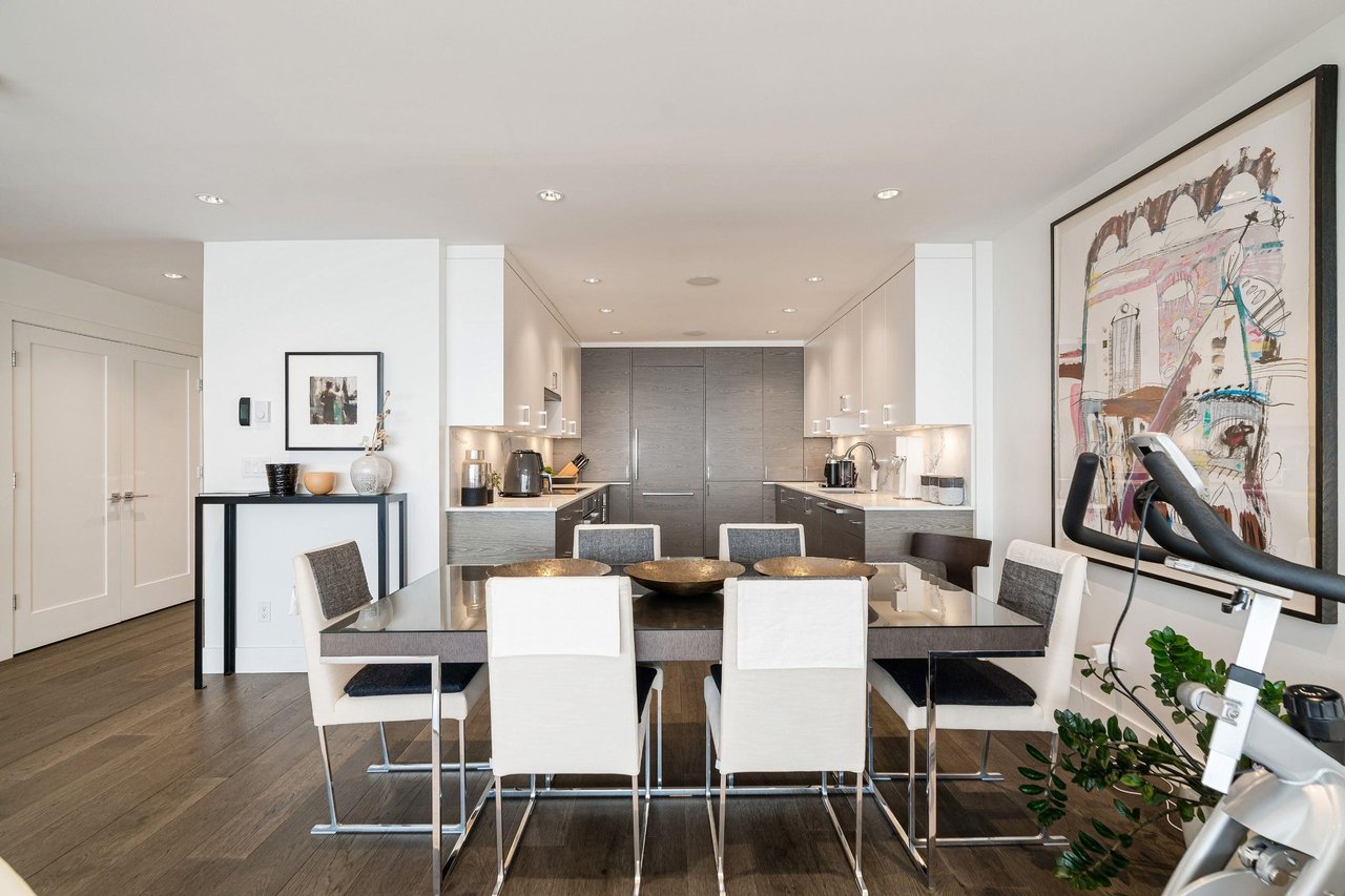 2242 Folkestone Way, #21