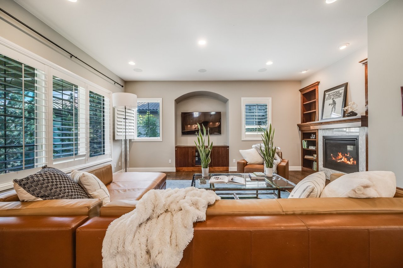 Just Listed: Elegant Escape on Coveted Greenway Park