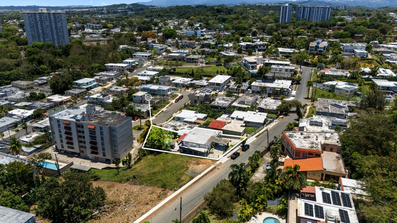 Income-Producing Multifamily with Pool Minutes from SJU Airport