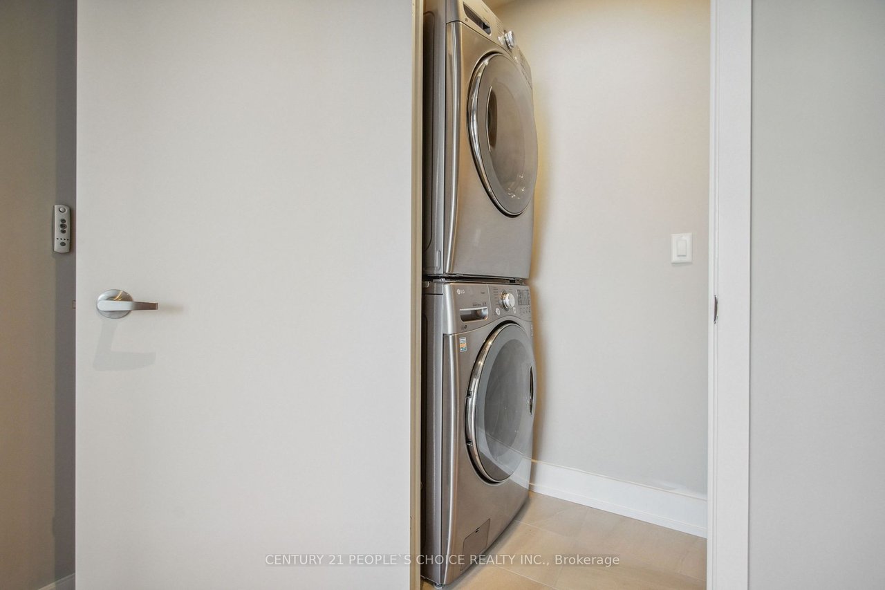 25 TELEGRAM MEWS LUXURY PENTHOUSE