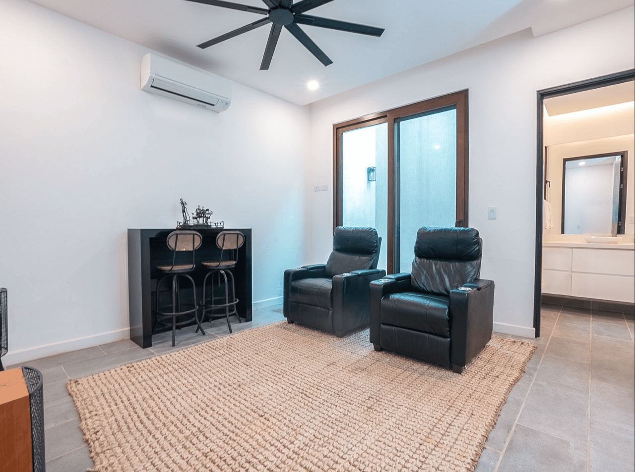 Almendro 50 Tamarindo Park
