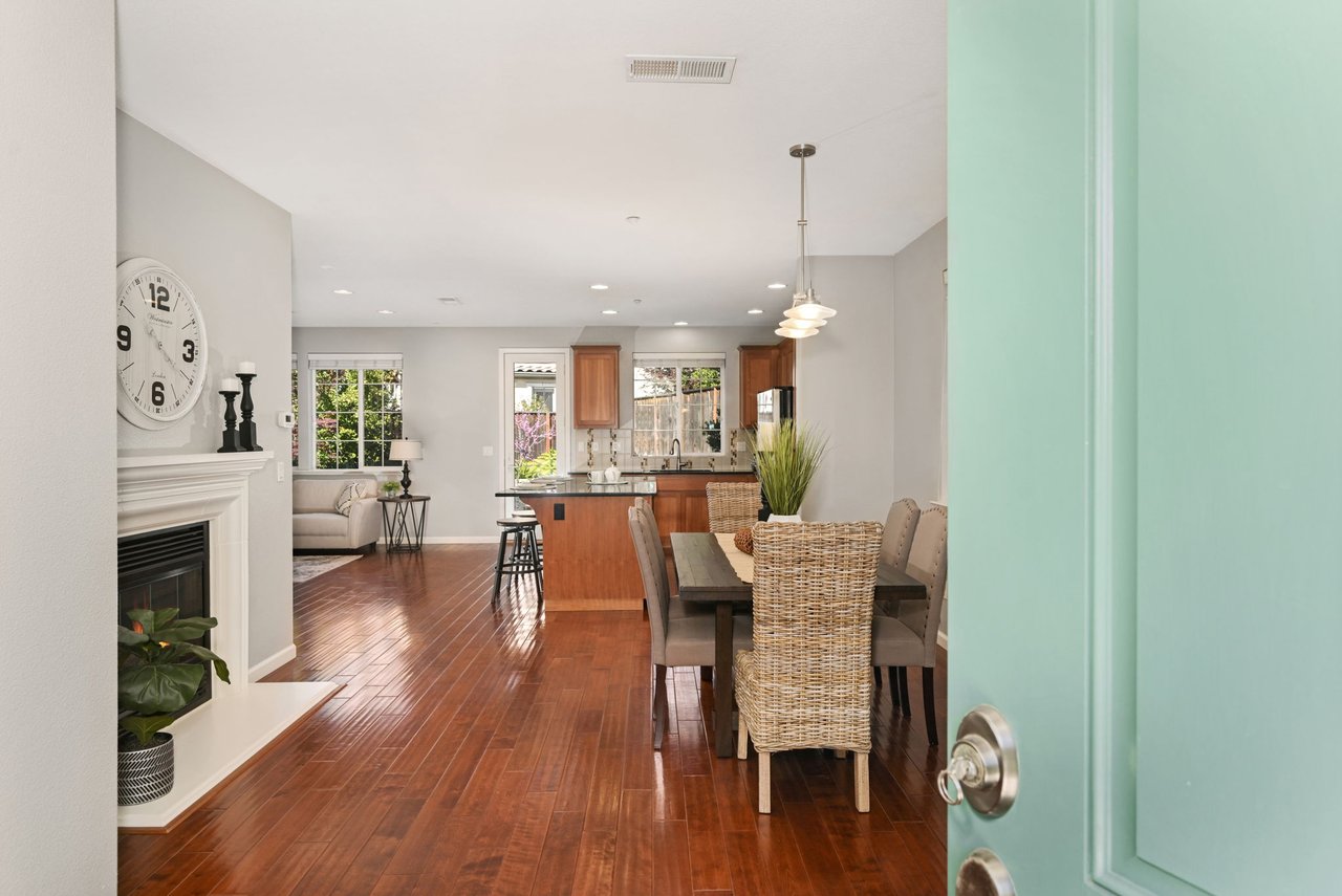 1600 Trailside Cir, Concord