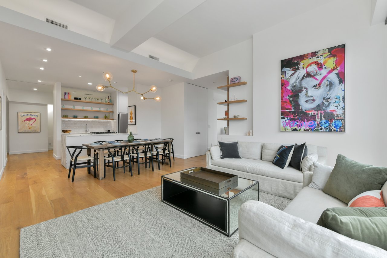 1180-1200 Washington St #423