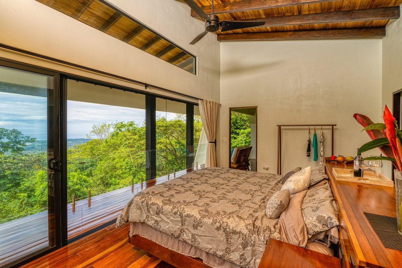 Beauty Villa- Ocean View in Uvita