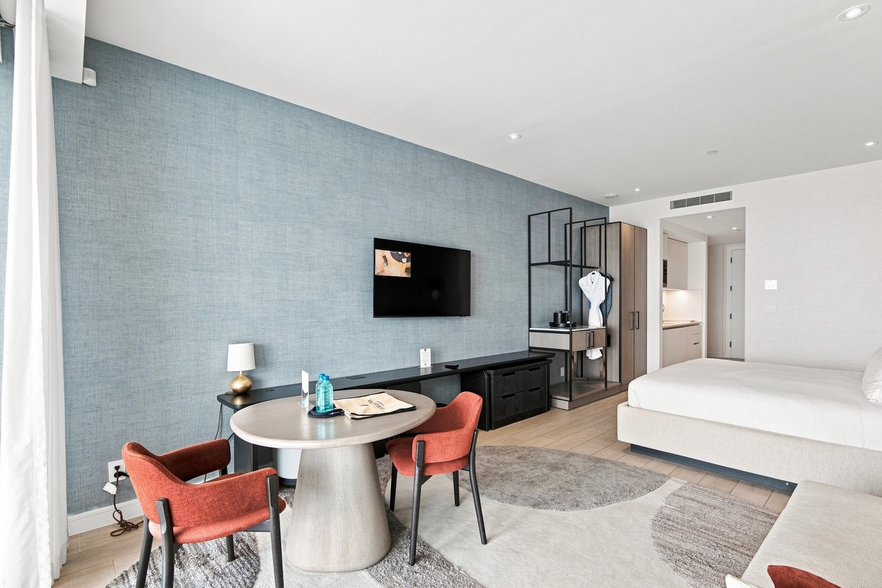 417 Goldwynn Resort & Residences