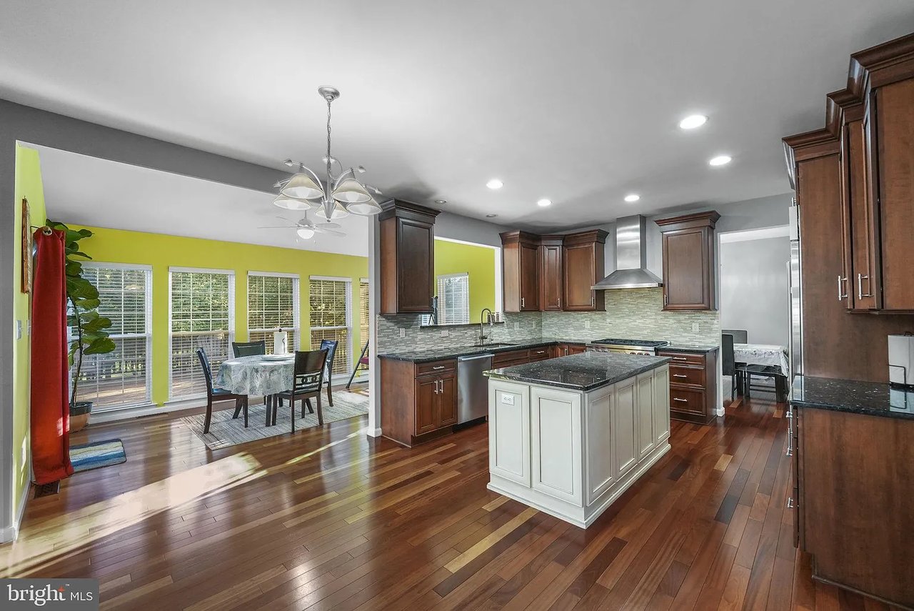 15 Henley Pl