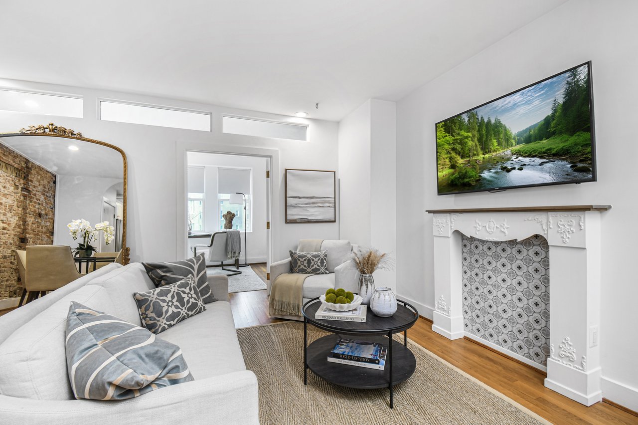 2013 Columbia Rd Unit E