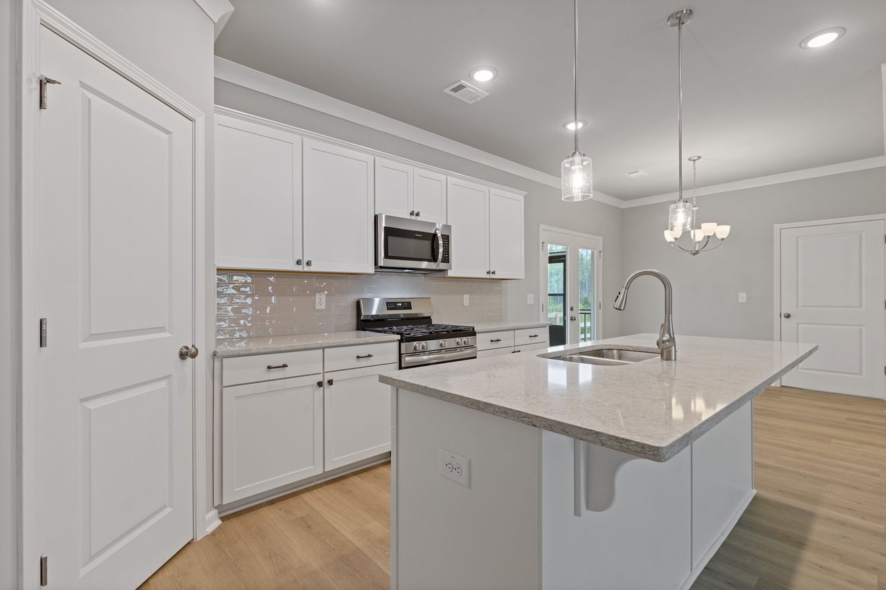 3808 Chesley Ave