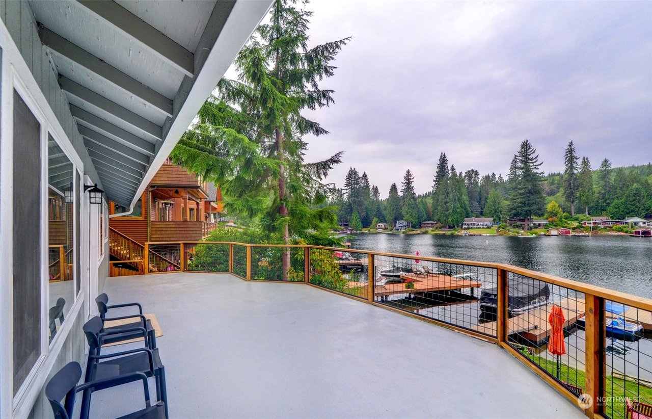 2616 S Lake Roesiger Rd