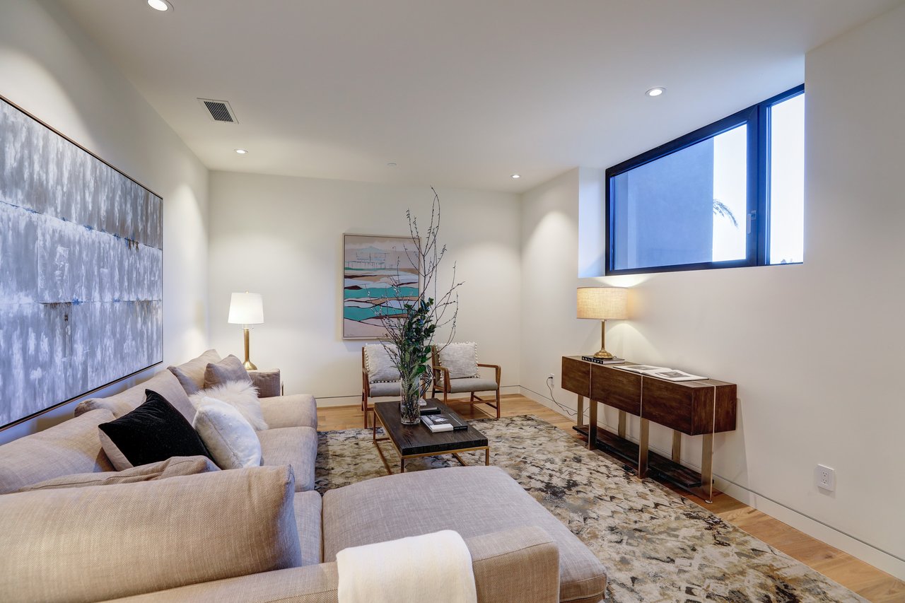 Modern Luxury - Completed in 2020