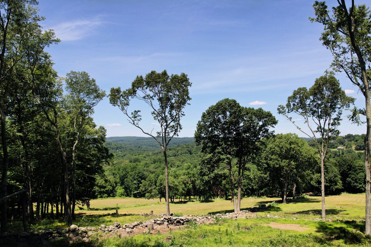 725 Croton Lake Road