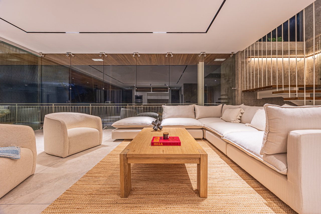 New contemporary tropical villa boasts with a movie theater and views of the iconic whale’s tail