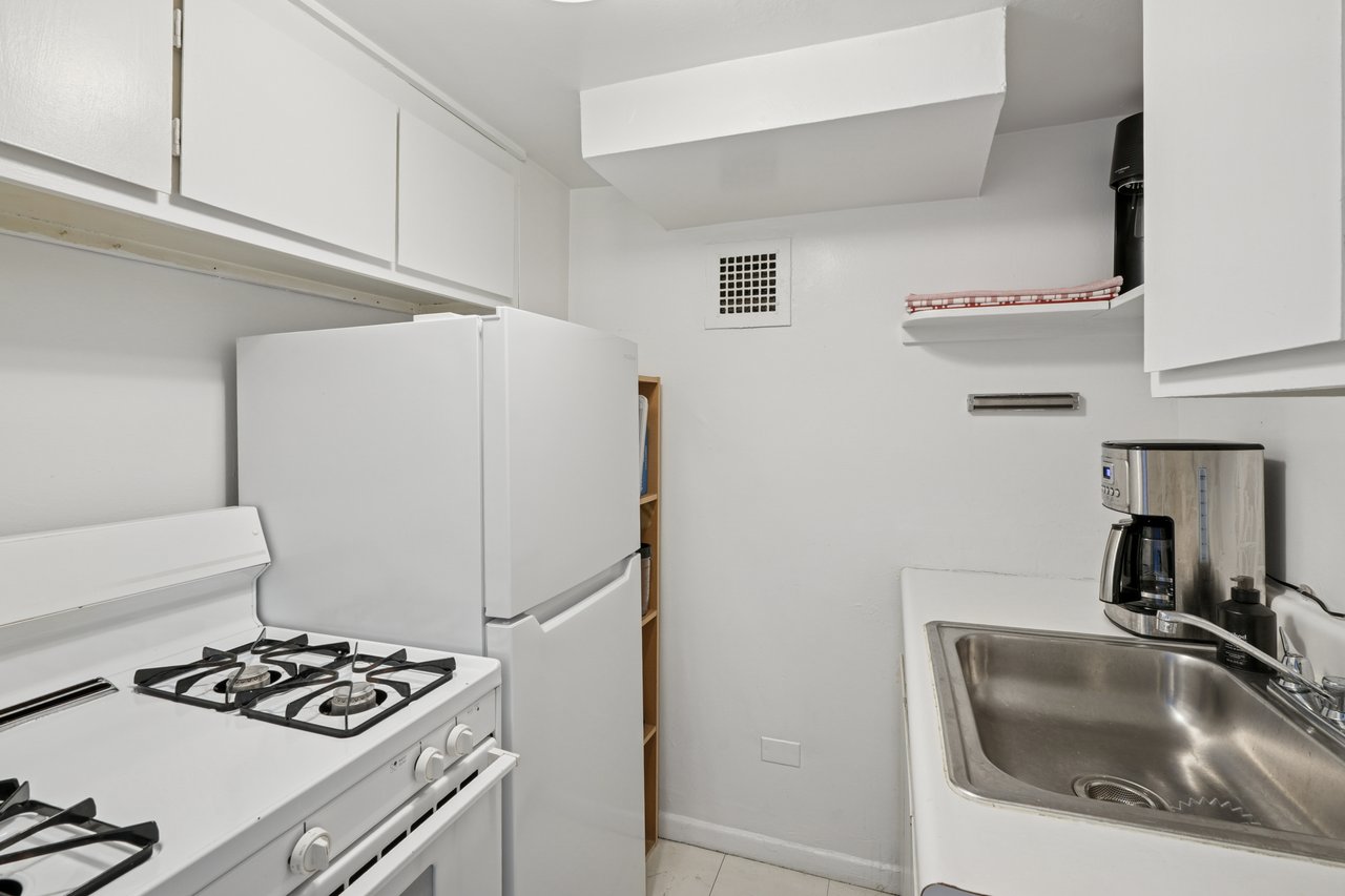 335 East 51st Street 10F