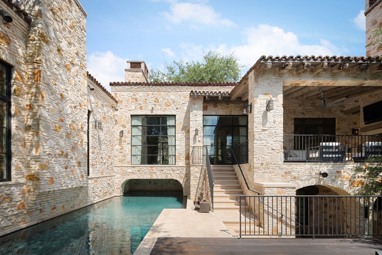 La Vita of Lake Austin in Westlake Hills