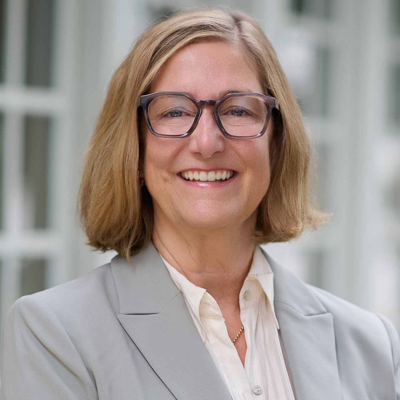 Jane Lemmond Charlotte, NC Real Estate Agent Headshot