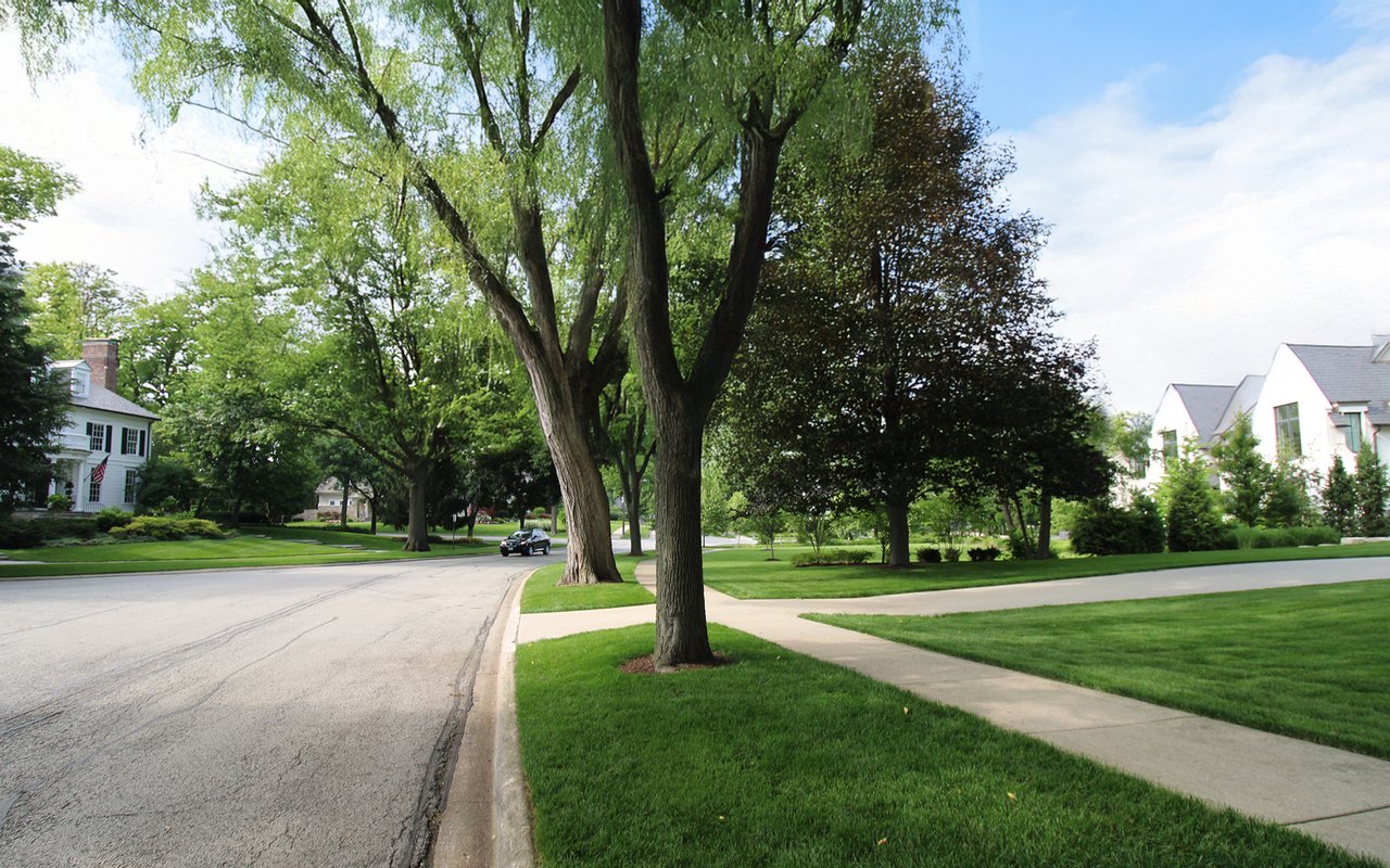 Clarendon Hills