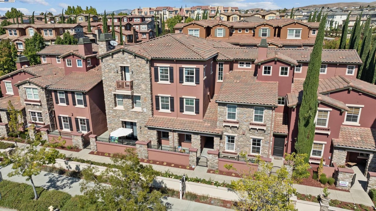 3567 Central Pkwy
