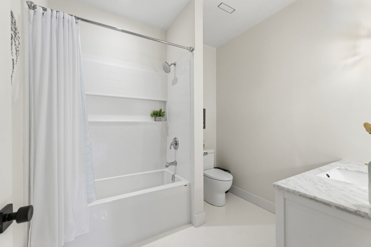 1017 Davis Drive, Gravenhurst